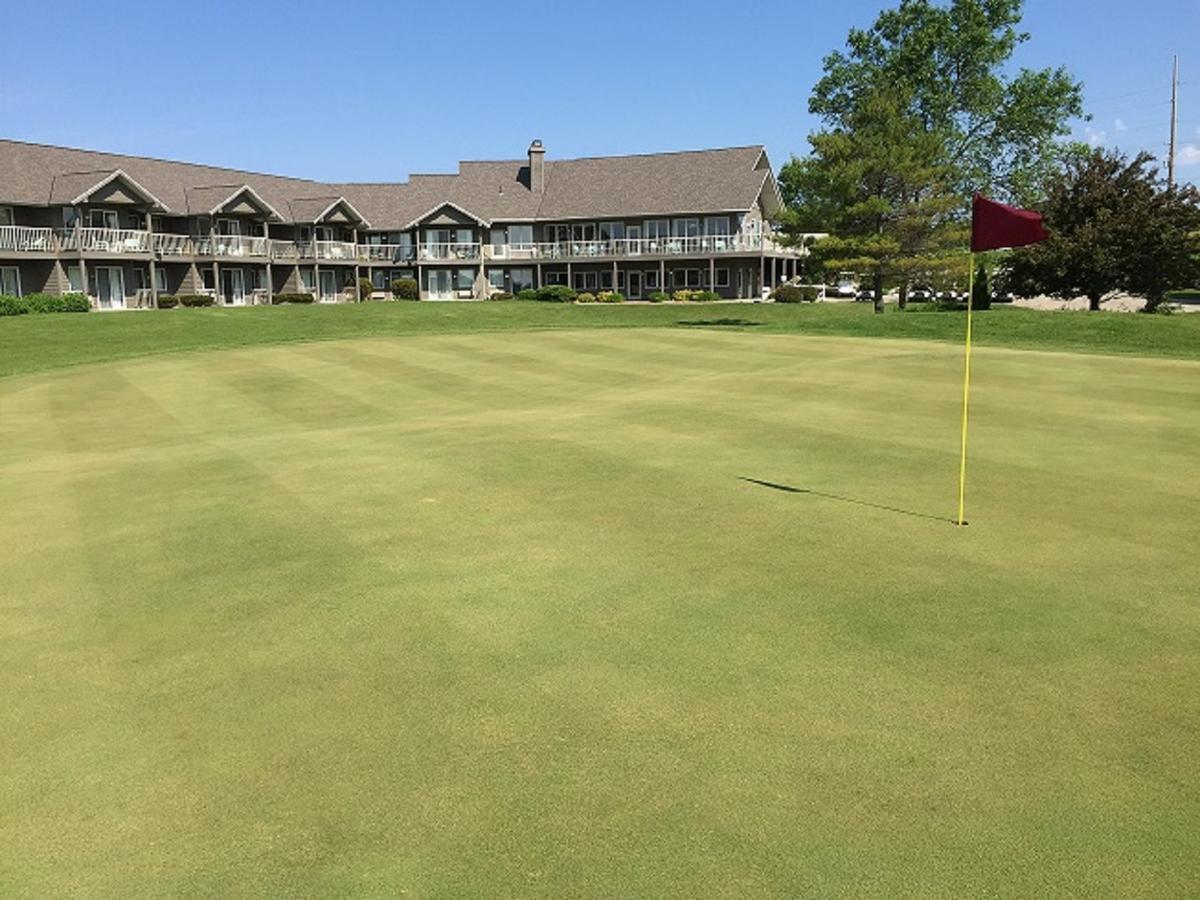 Cherry Hills Golf & Lodge Sturgeon Bay Exterior photo